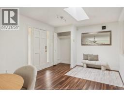 850 GREENDALE DRIVE - 16