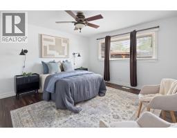 850 GREENDALE DRIVE - 17