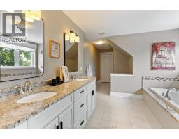 1265 MAPLE - 12