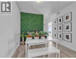 728 BROWNSTONE DRIVE UnitNo. 602 - 10