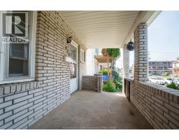 950 ELSMERE - 3
