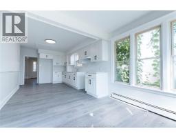 950 ELSMERE - 8