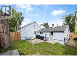 49 MAPLE Row - 22