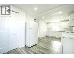 3076 SANDWICH - 15