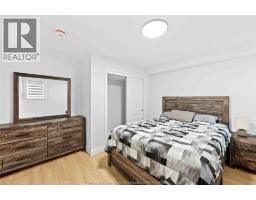 1019 GLIDDEN - 37
