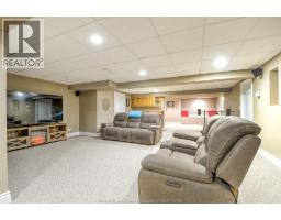 36 Meadow LANE - 23