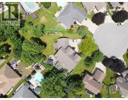 36 Meadow LANE - 36