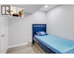 2759 MCKAY AVENUE - 18