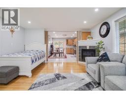 2759 MCKAY AVENUE - 5