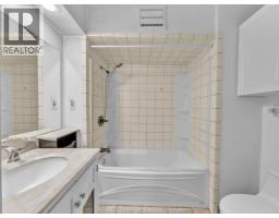 2318 CHANDLER - 16