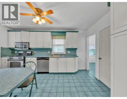 2318 CHANDLER - 18