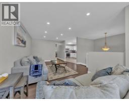 3711 MAGUIRE - 29