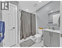3711 MAGUIRE - 47
