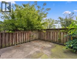 266 Victoria STREET South - 22