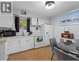 266 Victoria STREET South - 5