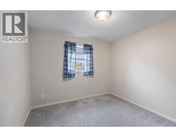450 THORN RIDGE CRESCENT - 10