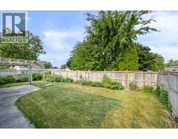450 THORN RIDGE CRESCENT - 16
