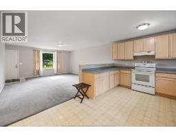 450 THORN RIDGE CRESCENT - 6
