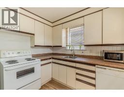 2367 MEIGHEN - 10