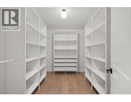 186 WHELAN AVENUE - 13