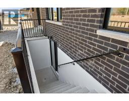 1214 CAMPANA CRESCENT - 41