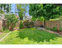 2322 LILLIAN AVENUE - 40
