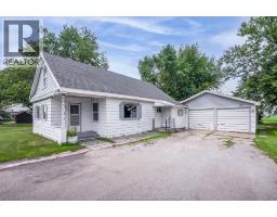3070 County Rd 8 - 1