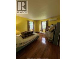 949 East West Rd - 25