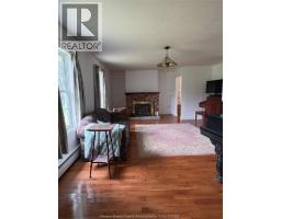 949 East West Rd - 6