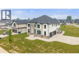 116 KINGSBRIDGE DRIVE - 3