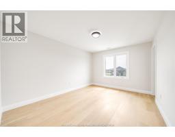 116 KINGSBRIDGE DRIVE - 35