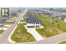 116 KINGSBRIDGE DRIVE - 4
