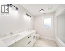 116 KINGSBRIDGE DRIVE - 40