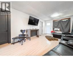 1037 HOWARD AVE - 5