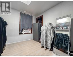 1037 HOWARD AVE - 7