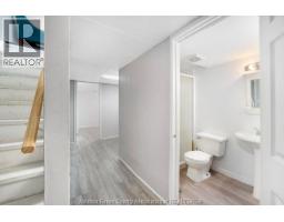 8665 DARLINGTON CRESCENT - 17