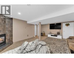 3038 BRIMLEY - 23