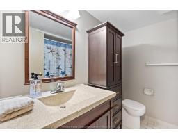 109 ROBSON UnitNo. 403 - 12