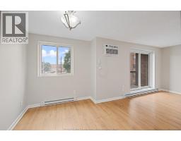 3950 WYANDOTTE STREET East UnitNo. 306 - 16