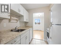 3950 WYANDOTTE STREET East UnitNo. 306 - 19