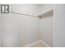 3950 WYANDOTTE STREET East UnitNo. 306 - 20