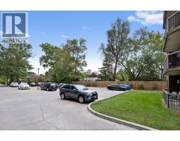 3950 WYANDOTTE STREET East UnitNo. 306 - 27