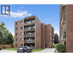 3950 WYANDOTTE STREET East UnitNo. 306 - 28