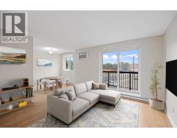 3950 WYANDOTTE STREET East UnitNo. 306 - 7