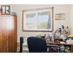 1172 MARION AVENUE - 18