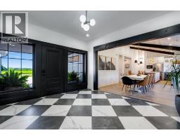 568 Road 2 West - 4