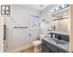 7 Beniuk COURT - 13