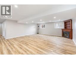 7 Beniuk COURT - 22