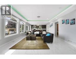 300 SHOREVIEW CIRCLE - 11