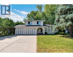 655 ROSELAND DRIVE South - 2